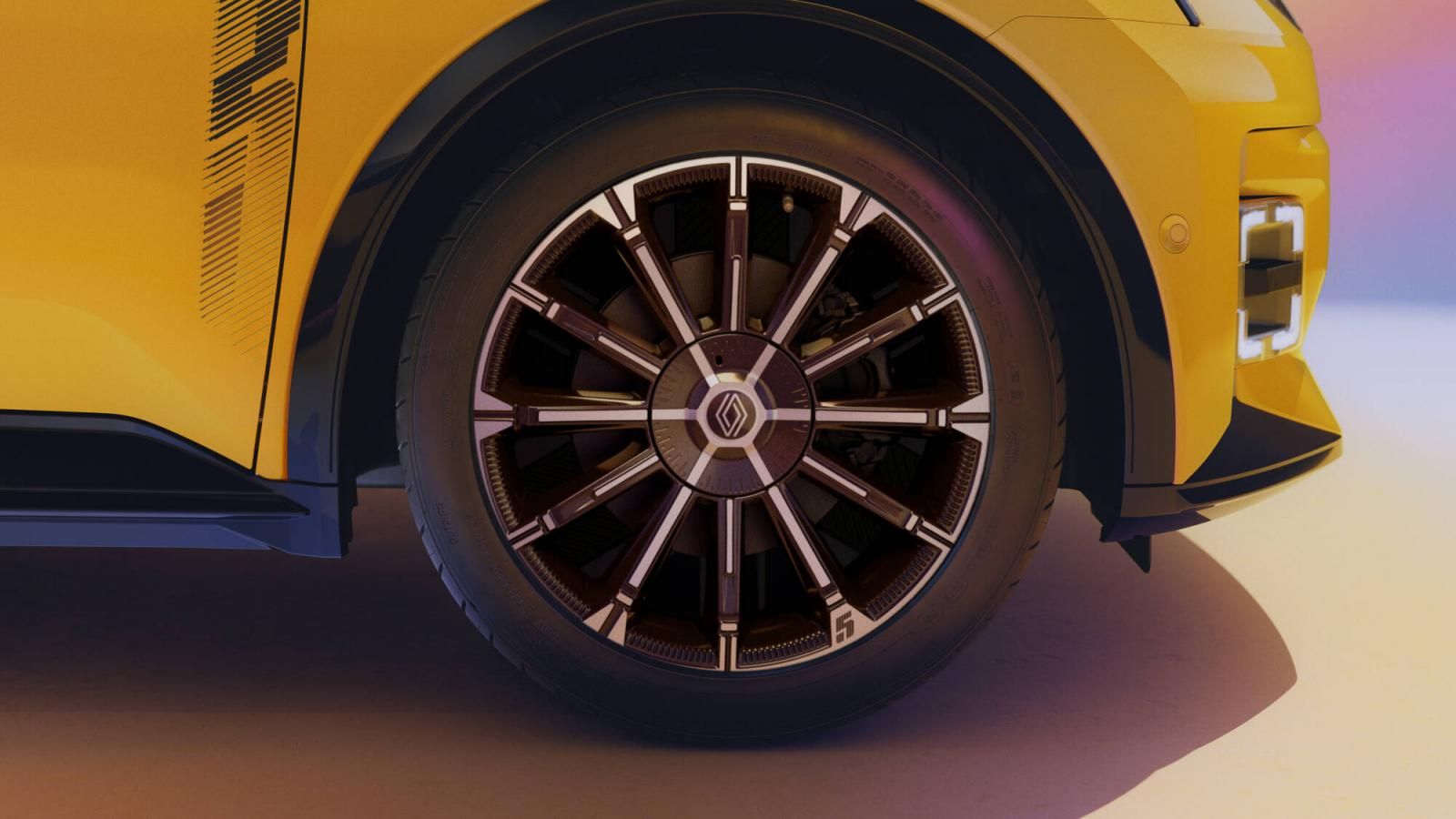 Renault 5 E-Tech: Αλλαγές στη γκάμα και η νέα εισαγωγική έκδοση 